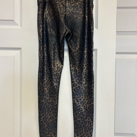 Spanx Med. leopard print - Picture 4 of 4